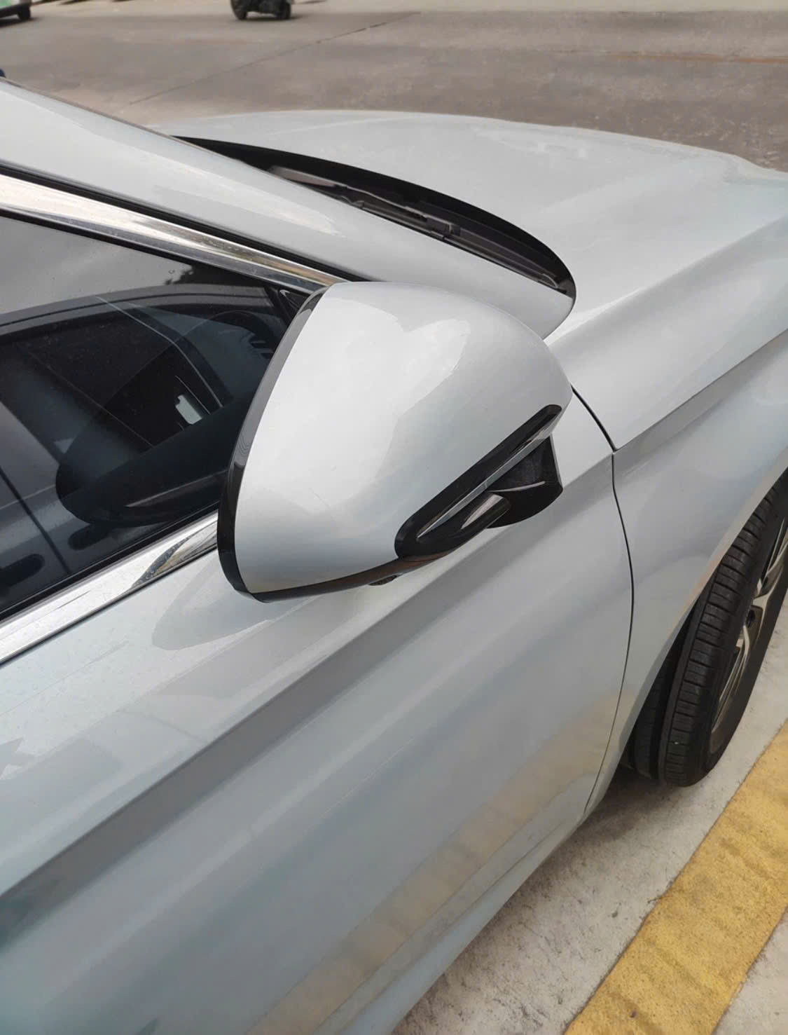 Xevaban.com ở 214 Giải Phóng là đơn vị chuyên cung cấp phụ kiện oto, đồ chơi oto, đồ chơi byd dolphin, phụ kiện byd dolphin, xevaban, 214 giải phóng, gập gương dolphin, độ gập gương dolphin, gập gương tự động dolphin.