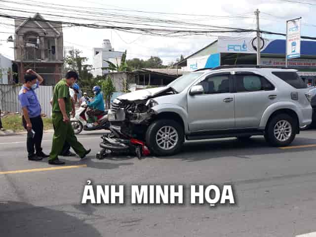 Bảo hiểm Emily, Bảo hiểm ô tô, Bảo hiểm thân vỏ ô tô, Emily xevaban, Bảo hiểm bắt buộc, Mua bảo hiểm ô tô, tư vấn bảo hiểm miễn phí, Xe máy đi ngược chiều gây tai nạn, Bảo hiểm chây ì