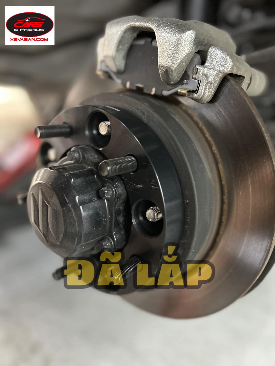 Xevaban.com ở 214 Giải Phóng là đơn vị chuyên cung cấp phụ kiện oto, đồ chơi oto, đồ chơi byd m9, phụ kiện byd m9, xevaban, 214 giải phóng, spacer m9, độ spacer m9, spacer mâm xe m9, đệm bánh xe m9, đệm mở rộng bánh xe m9.