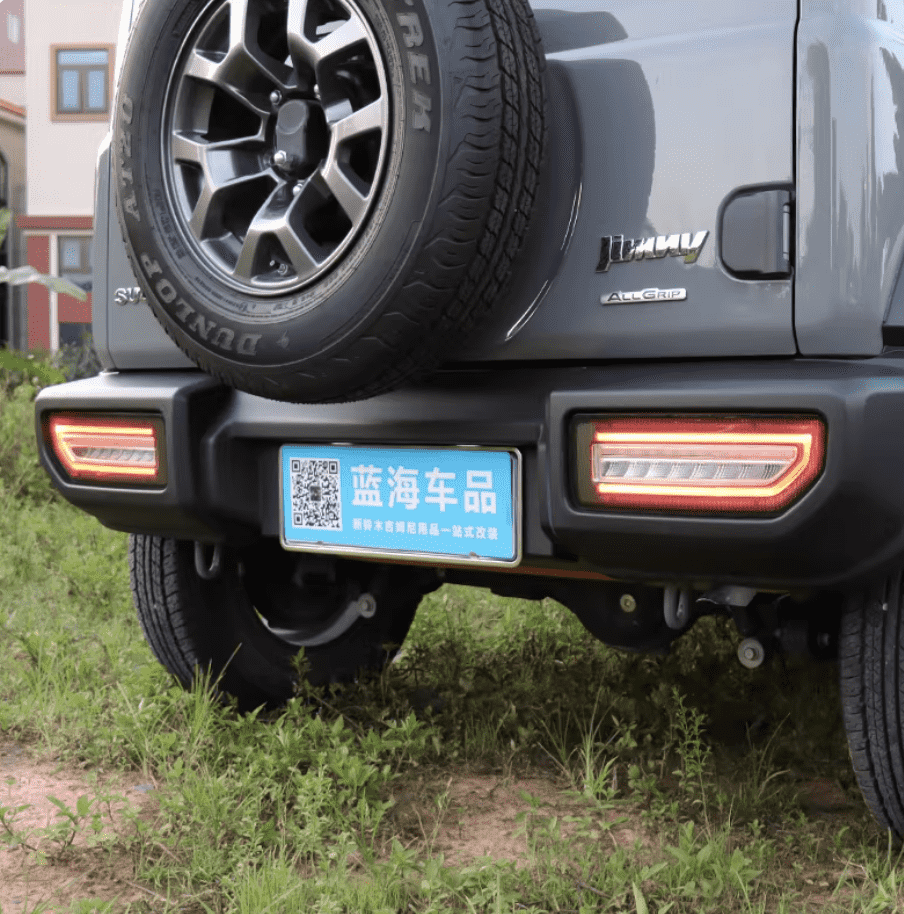 Xevaban.com ở 214 Giải Ph&oacute;ng l&agrave; đơn vị chuy&ecirc;n cung cấp phụ kiện oto,&nbsp;đồ chơi suzuki jimny,&nbsp;phụ kiện suzuki jimny, xevaban, 214 giải ph&oacute;ng, đ&egrave;n hậu led jimny, đ&egrave;n hậu độ jimny, đ&egrave;n hậu led cao cấp jimny, n&acirc;ng cấp đ&egrave;n hậu led jimny.