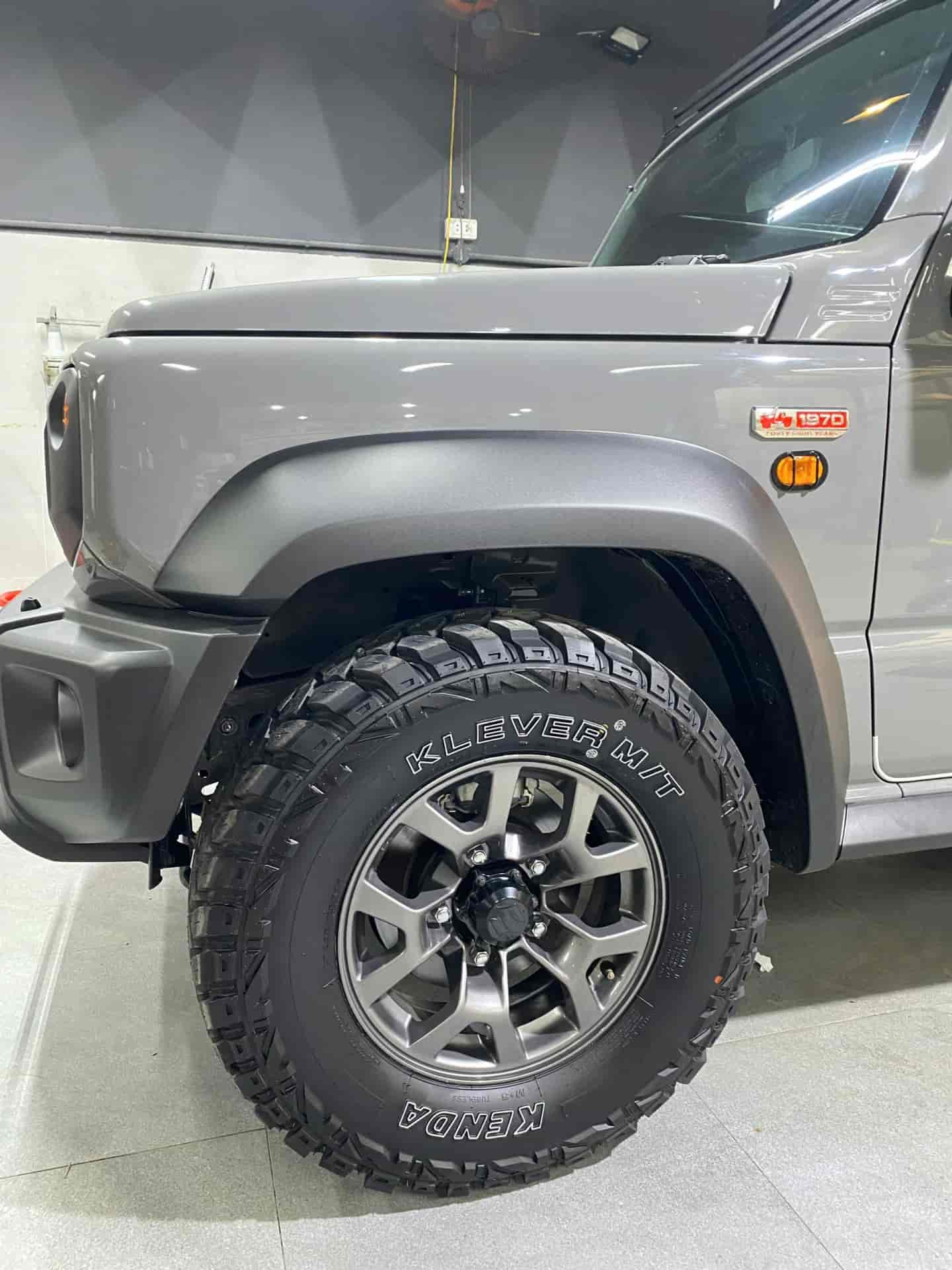 Xevaban.com ở 214 Giải Ph&oacute;ng l&agrave; đơn vị chuy&ecirc;n cung cấp phụ kiện oto, đồ chơi suzuki jimny, phụ kiện suzuki jimny, xevaban, 214 giải ph&oacute;ng, Lốp cho Suzuki Jimny, Lốp BFGOODRICH cho Suzuki Jimny, Lốp jimny