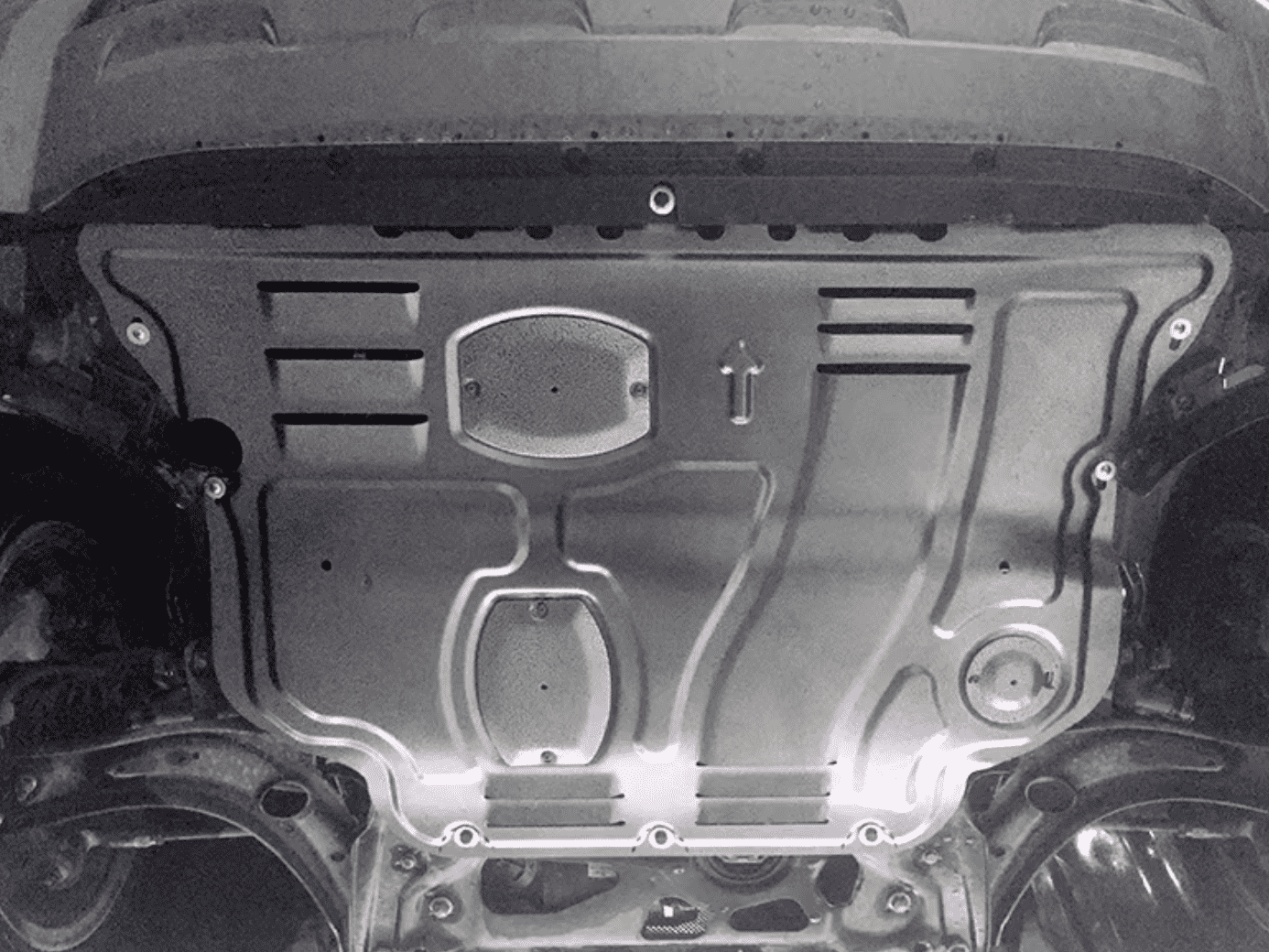 Xevaban.com ở 214 Giải Ph&oacute;ng l&agrave; đơn vị chuy&ecirc;n cung cấp phụ kiện oto, đồ chơi oto,&nbsp;đồ chơi skoda kodiaq,&nbsp;phụ kiện&nbsp;skoda kodiaq, xevaban, 214 giải ph&oacute;ng, gi&aacute;p gầm skoda kodiaq, gi&aacute;p động cơ skoda kodiaq, tấm chắn gầm skoda kodiaq.