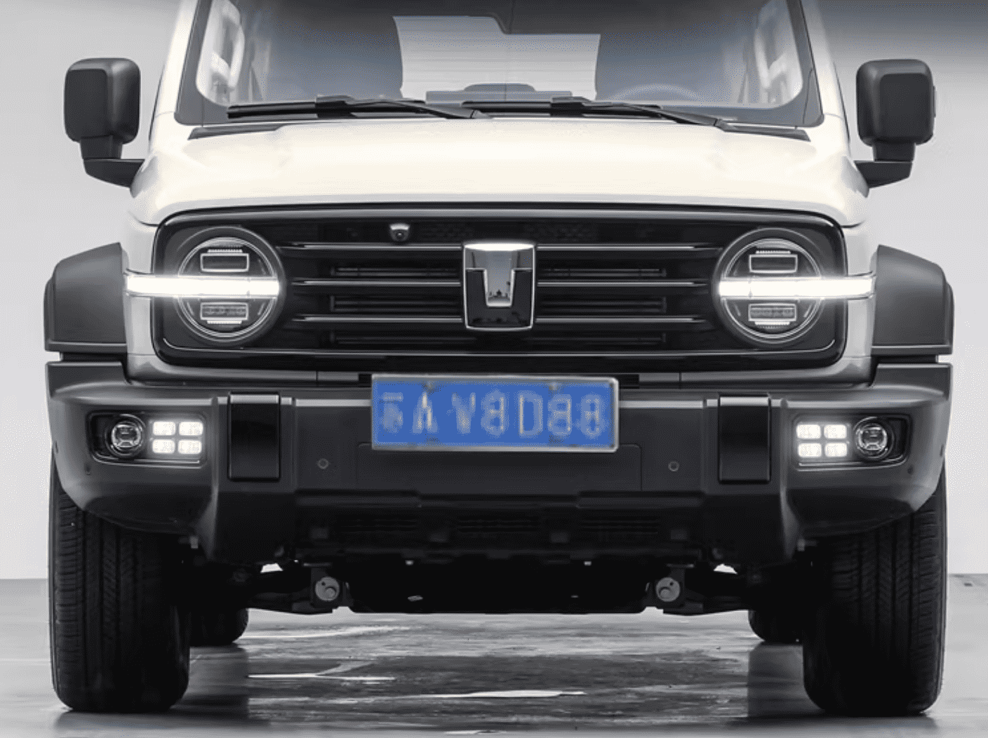 Xevaban.com ở 214 Giải Ph&oacute;ng l&agrave; đơn vị chuy&ecirc;n cung cấp phụ kiện oto, đồ chơi oto, phụ t&ugrave;ng oto, phụ kiện tank 300, đồ chơi tank 300,&nbsp;xevaban, 214 giải ph&oacute;ng, đ&egrave;n led cản tank 300, đ&egrave;n cản trước tank 300, đ&egrave;n cản sau tank 300, độ đ&egrave;n led cản tank 300.