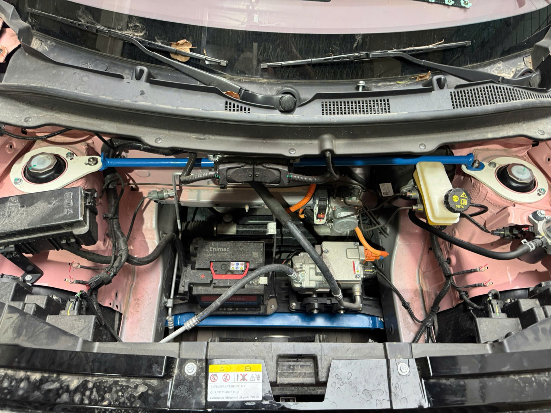 Xevaban.com 214 Giải Phóng là đơn vị chuyên cung cấp đồ chơi vf3, phụ kiện vf3, vf3 accessories, vf3 toys, xevaban, 214 giải phóng, thanh giằng vf3, thanh cân bằng vf3, thanh cân bằng trước VF3.