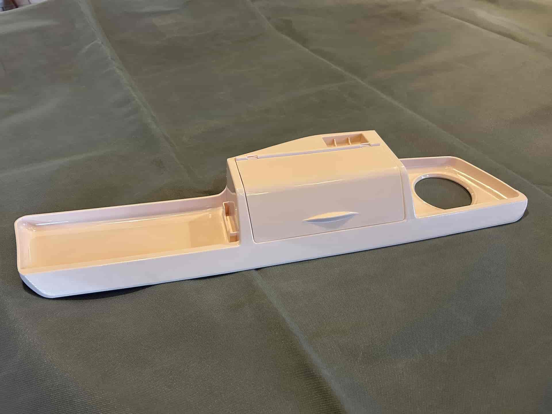 Xevaban.com ở 214 Giải Phóng là đơn vị chuyên cung cấp phụ kiện oto, đồ chơi oto, đồ chơi wuling, phụ kiện wuling, xevaban, 214 giải phóng, khay để đồ wuling, trang trí nội thất mini EV, khay taplo mini EV, khay để đồ mini EV.