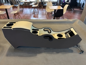 Bệ tỳ tay Wuling Bingo