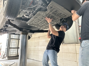 Giáp gầm Wuling Bingo