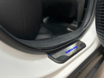 Nẹp bước chân có đèn Yaris Cross