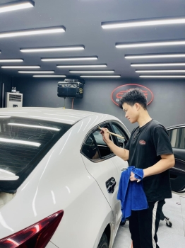 Vệ sinh ngoại thất ô tô