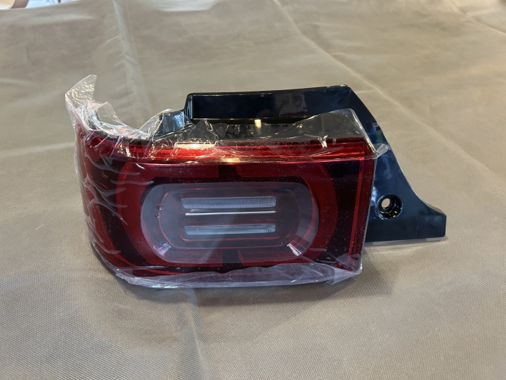 Đèn hậu lv2 Wuling mini EV
